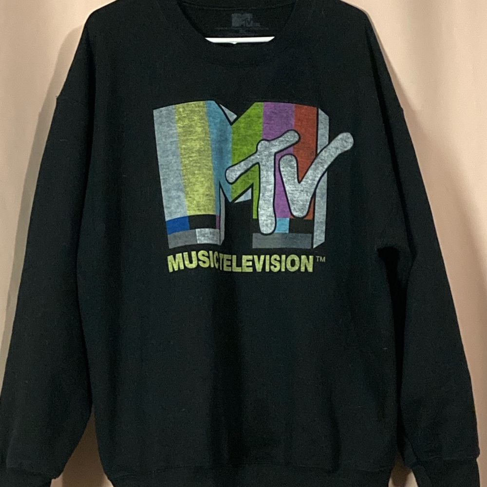 MTV Black Sweatshirt